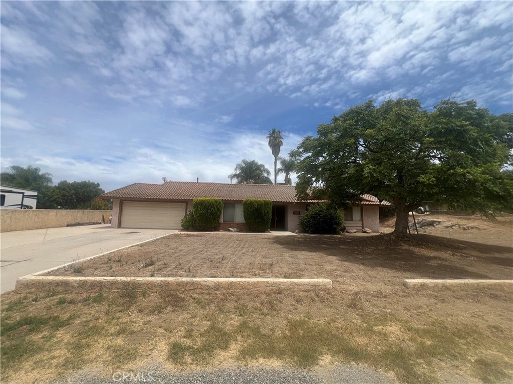 17450 Paula, Riverside, CA 92504 17450 Paula, Riverside, CA 92504