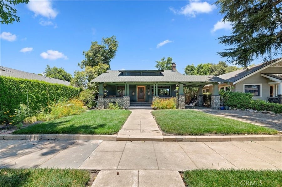 Property photo for 165 E Columbia Avenue, Pomona, CA