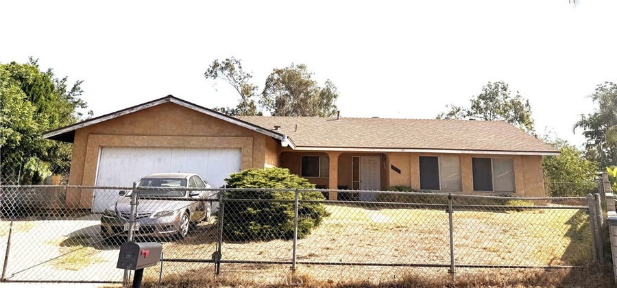 Property photo for 5088 VAIL, Jurupa Valley, CA