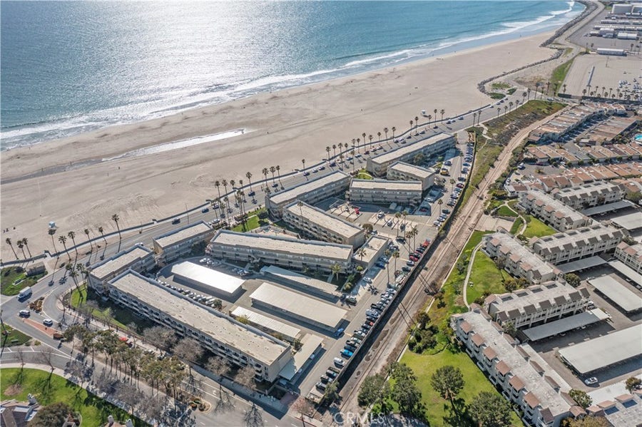 Property photo for 381 E Surfside, Port Hueneme, CA
