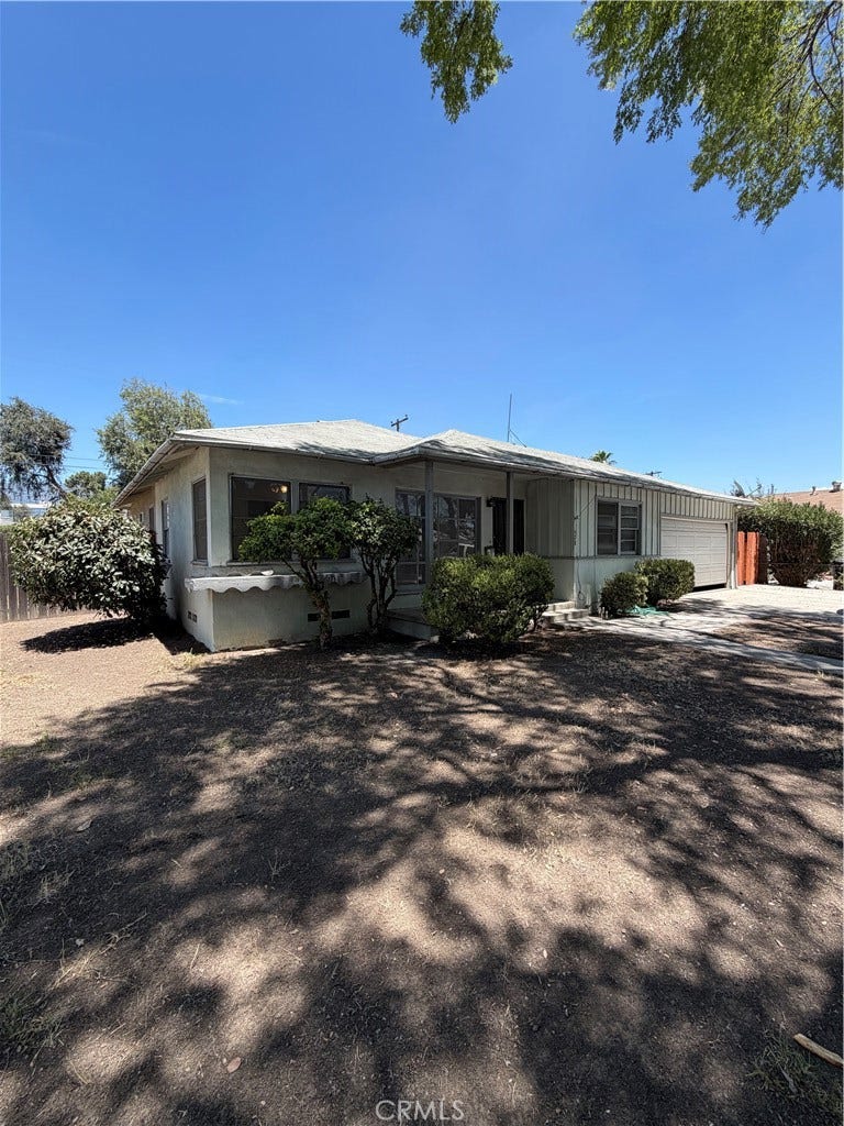 408 E 18th, San Bernardino, CA 92404 408 E 18th, San Bernardino, CA 92404
