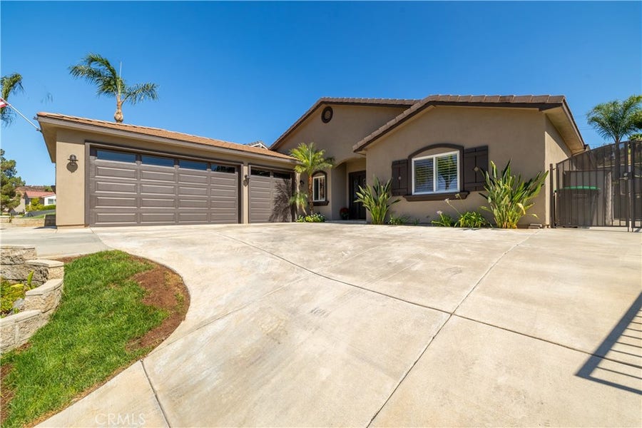 Property photo for 31028 Emperor Drive, Canyon Lake, CA