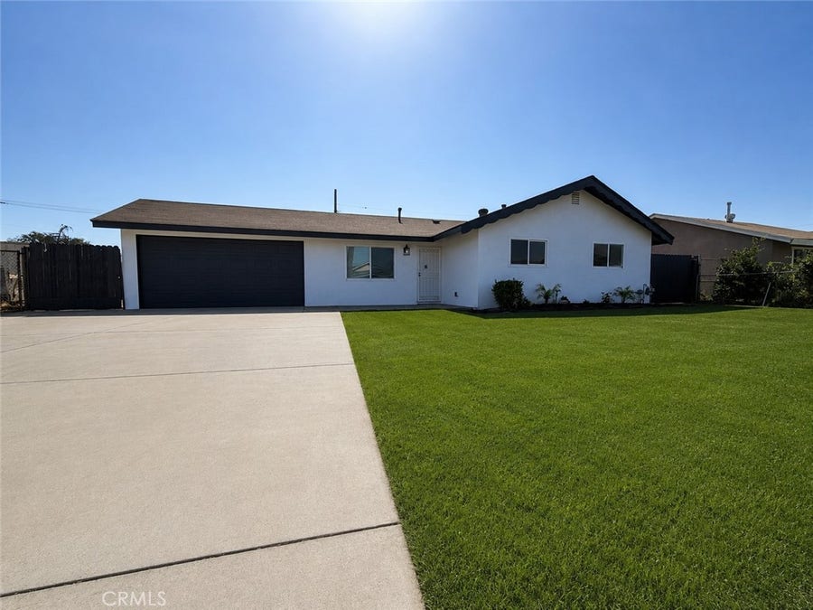 Property photo for 10807 Dumond, Bloomington, CA