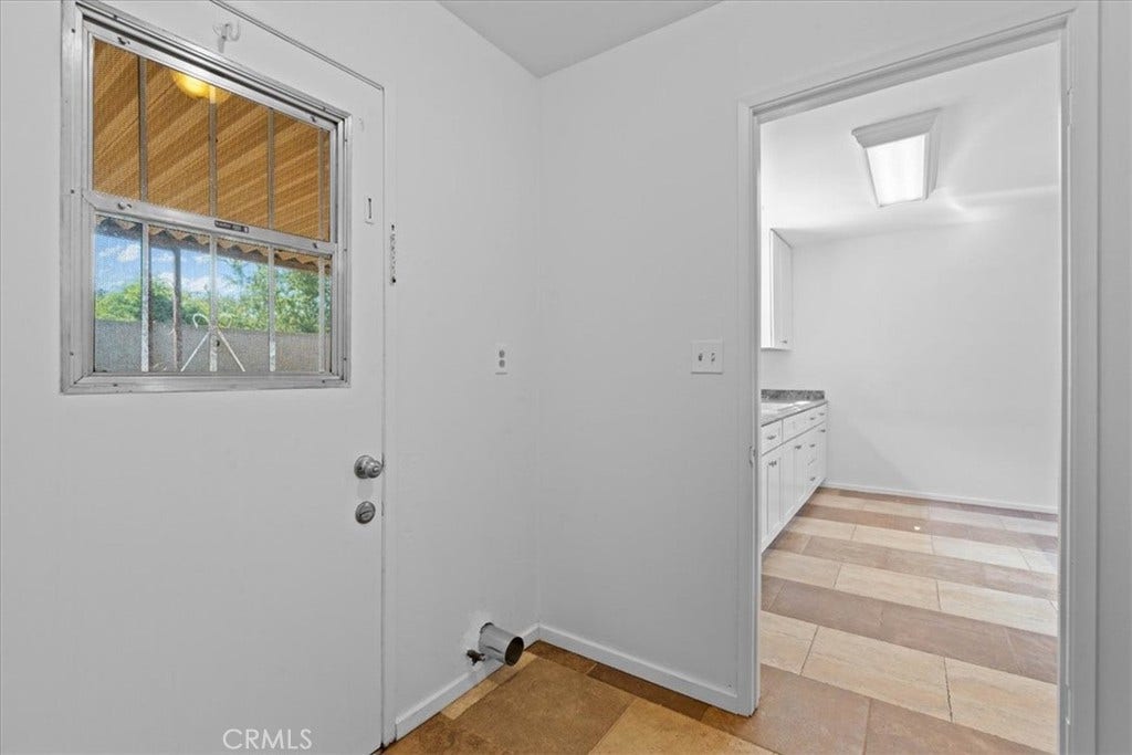 3530 Van Wig, Baldwin Park, CA 91706 Backyard access