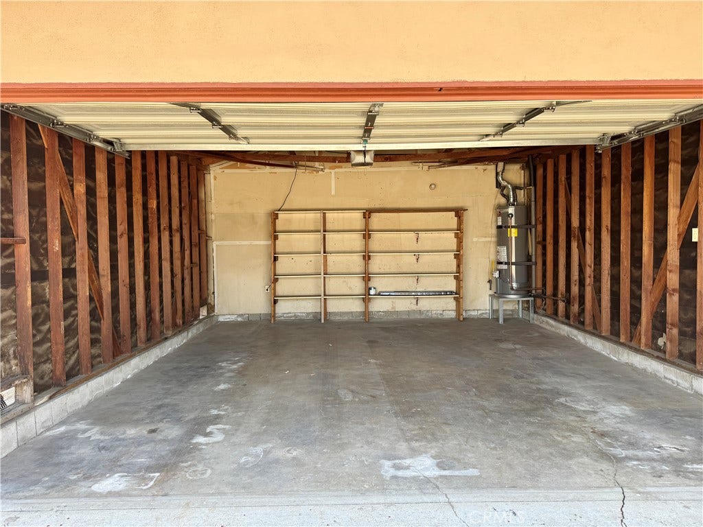 3530 Van Wig, Baldwin Park, CA 91706 2 car garage
