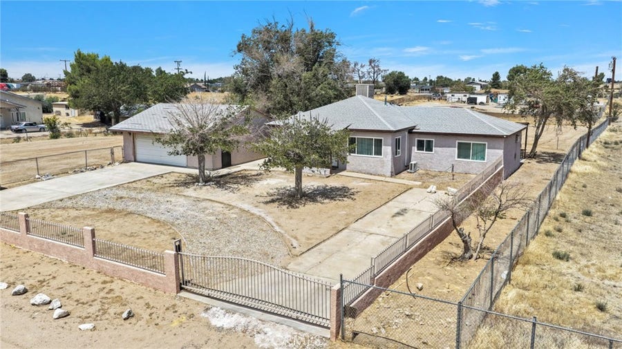Property photo for 15212 Dos Palmas, Victorville, CA