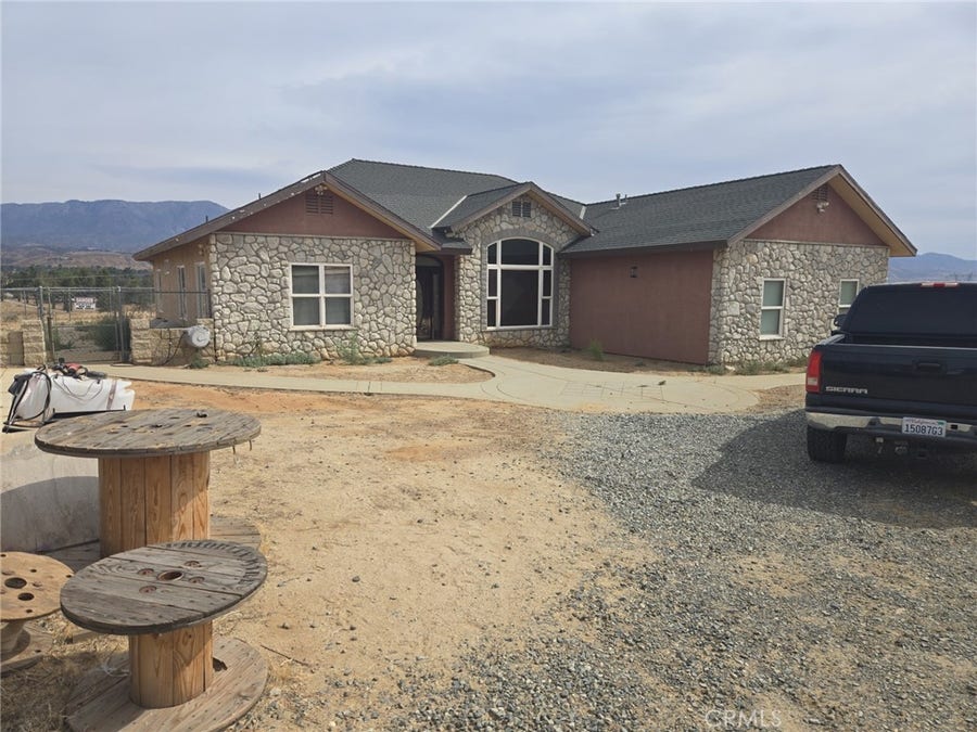 Property photo for 43330 LONGHORN Road, Banning, CA