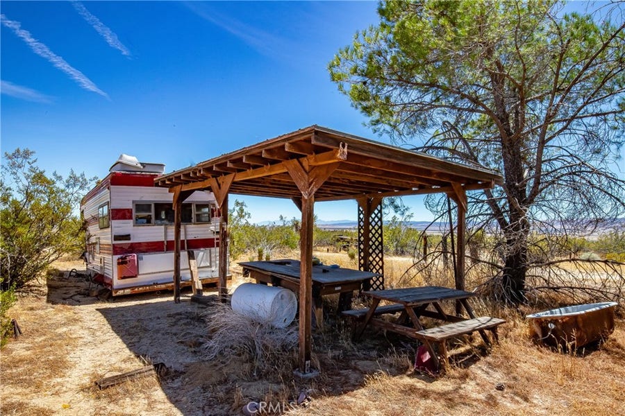 Property photo for 2035 230th Street W, Rosamond, CA