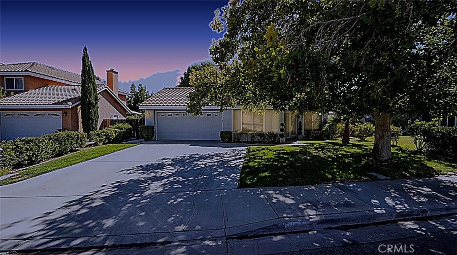 Property photo for 44440 Avenida Del Rio, Lancaster, CA