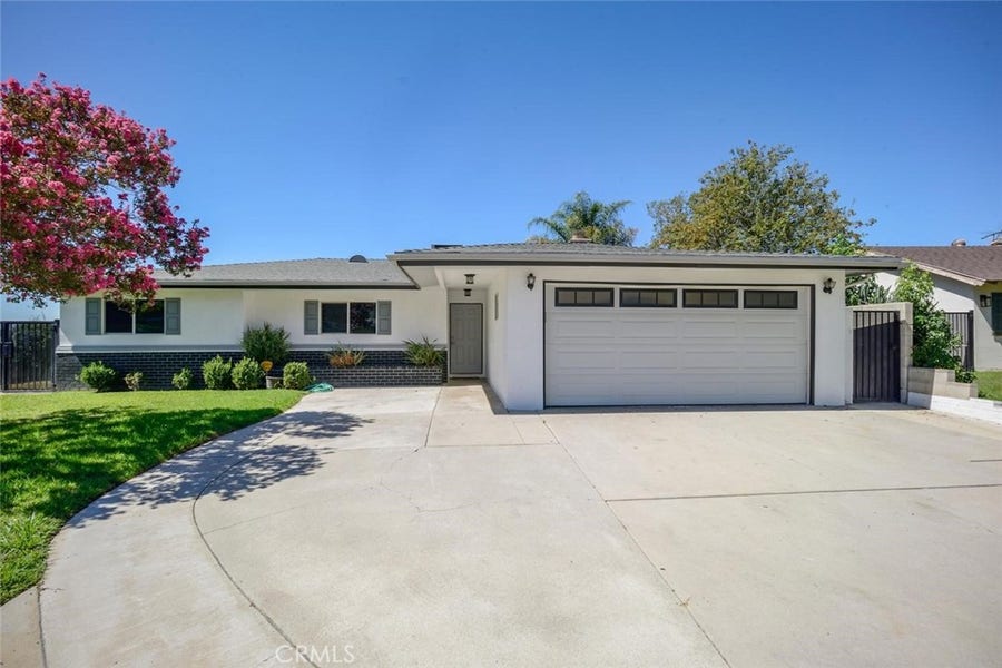 Property photo for 3803 Piedmont, Highland, CA