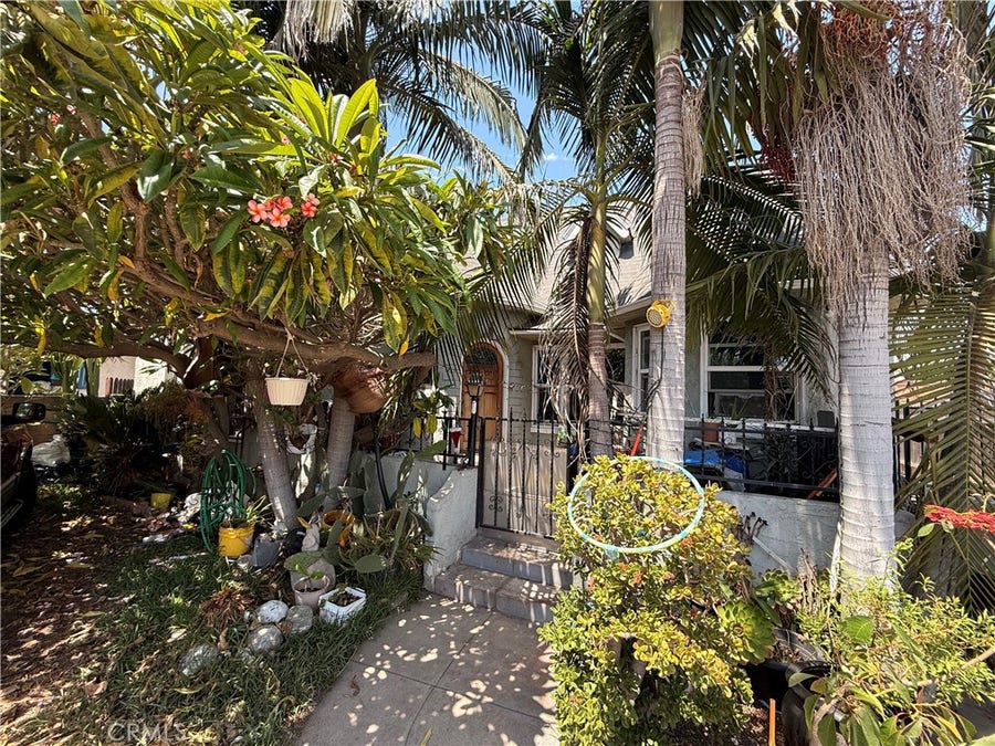 Property photo for 2527 Flower Street, Huntington Park, CA