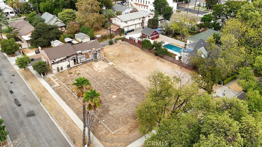 Property photo for 4291 11th, Riverside, CA