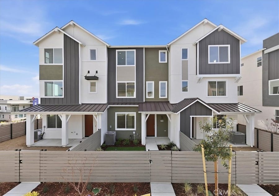 Property photo for 27326 Seven Oaks Lane, Valencia, CA