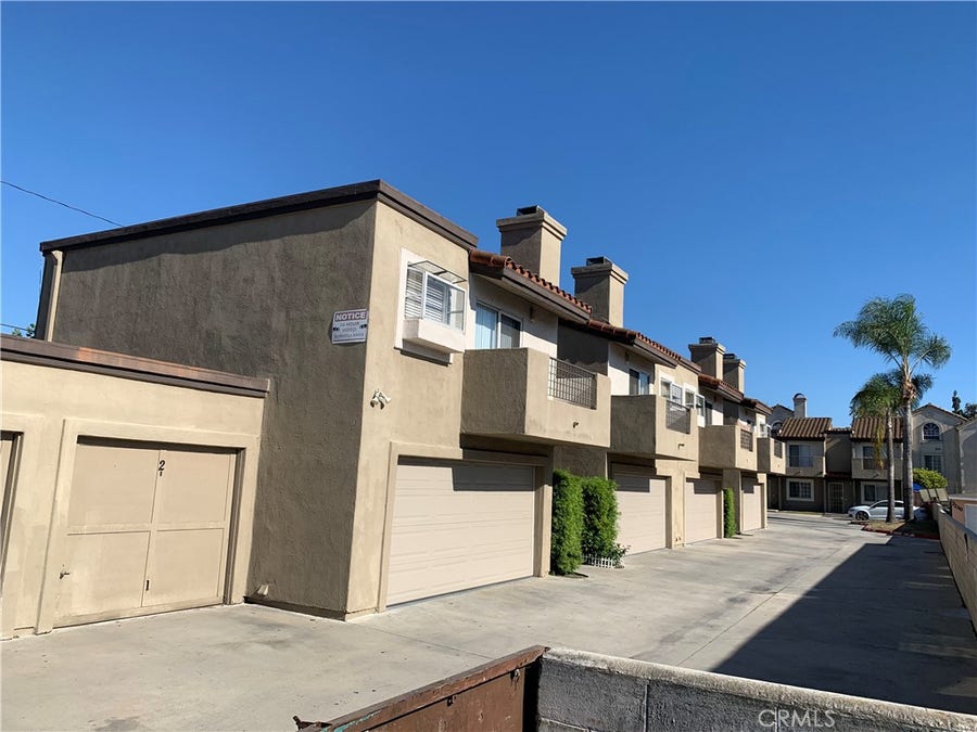 Property photo for 7232 Exeter, #9, Paramount, CA