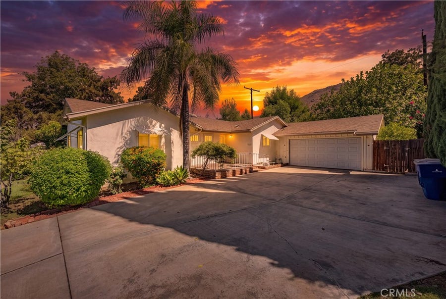 Property photo for 3986 HAVENHURST AVE, Riverside, CA