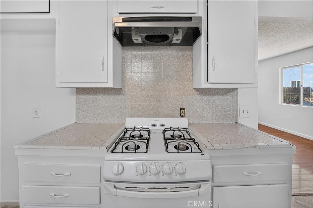 1720 N Sierra Way, San Bernardino, CA 92405 1720 N Sierra Way, San Bernardino, CA 92405