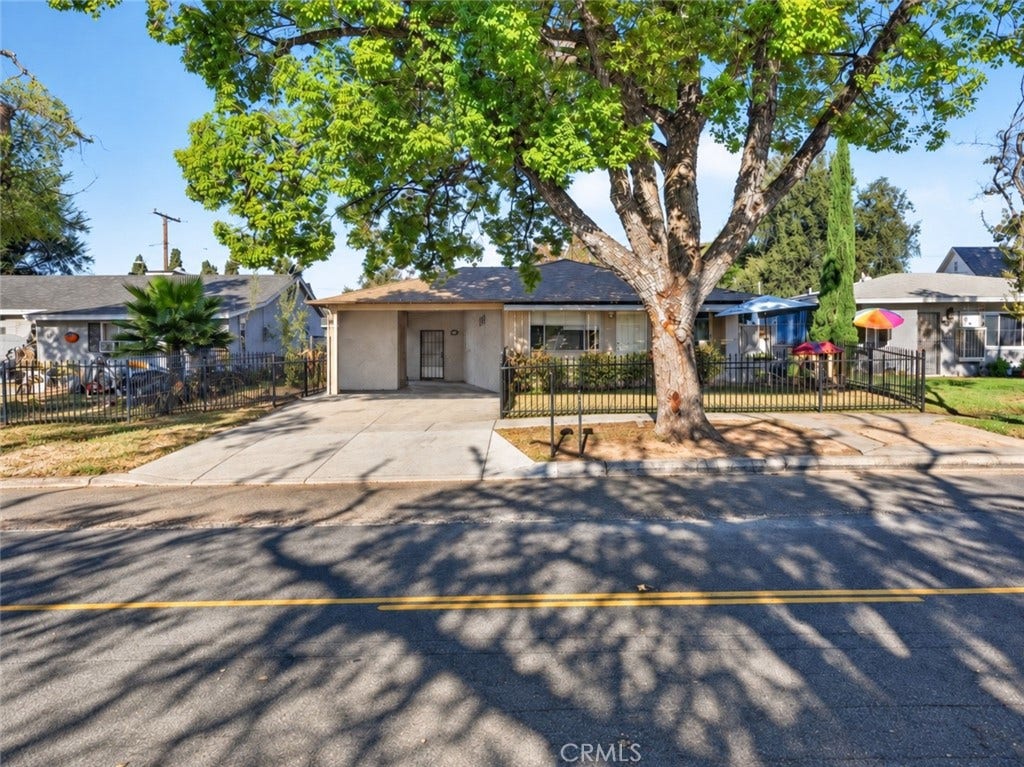 1720 N Sierra Way, San Bernardino, CA 92405 1720 N Sierra Way, San Bernardino, CA 92405