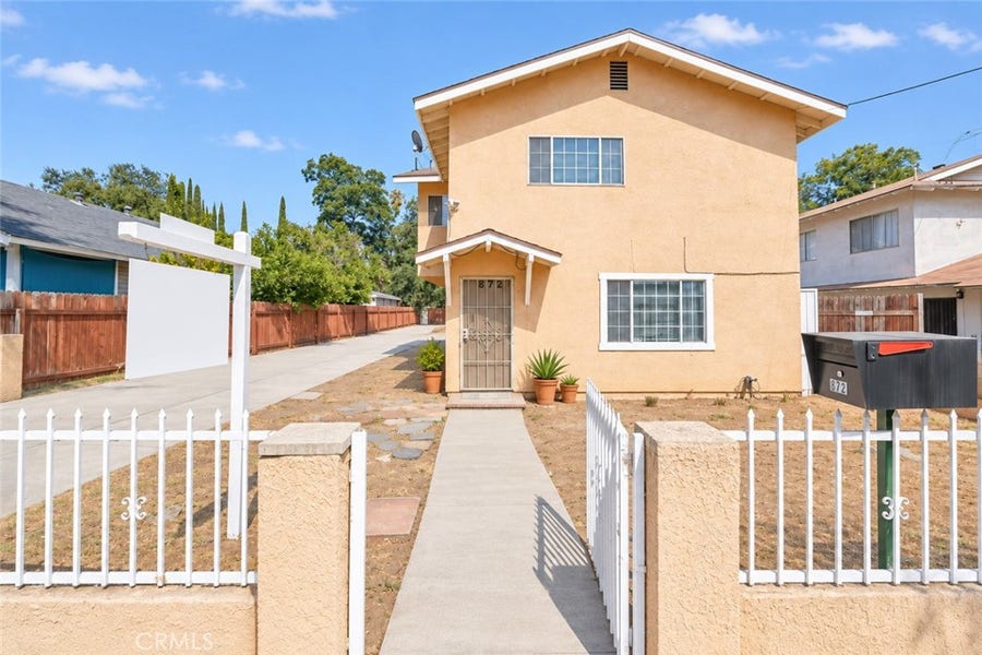 Property photo for 872 N Euclid Drive, #1, Pasadena, CA