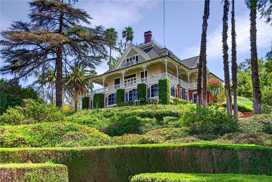 Property photo for 2812 Ivy, Riverside, CA