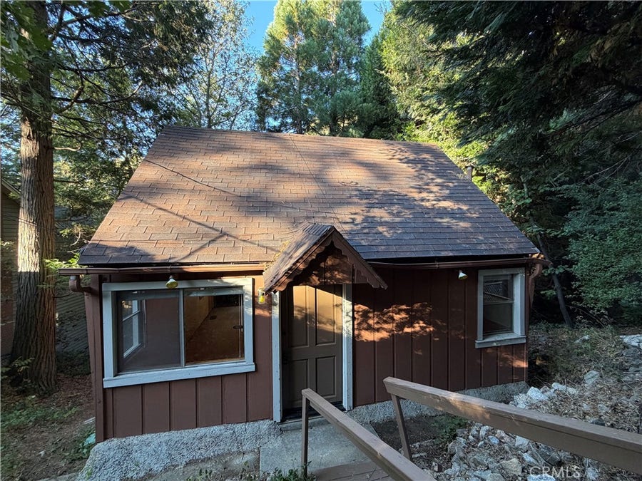Property photo for 23679 Hillside, Crestline, CA