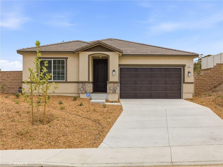 Property photo for 840 Sicily, Lake Elsinore, CA