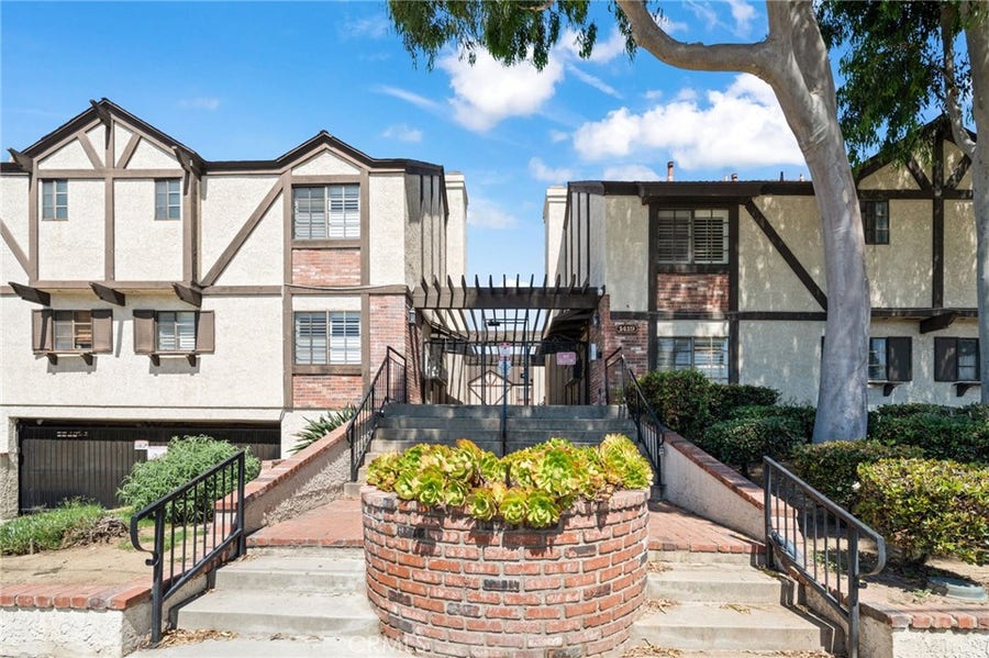 Property photo for 1419 W 179th, #17, Gardena, CA