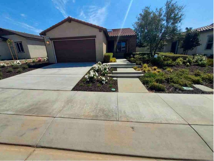 Property photo for 1496 Pinyon Lane, Banning, CA