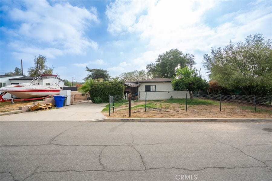 Property photo for 6705 Valaria Drive, Highland, CA