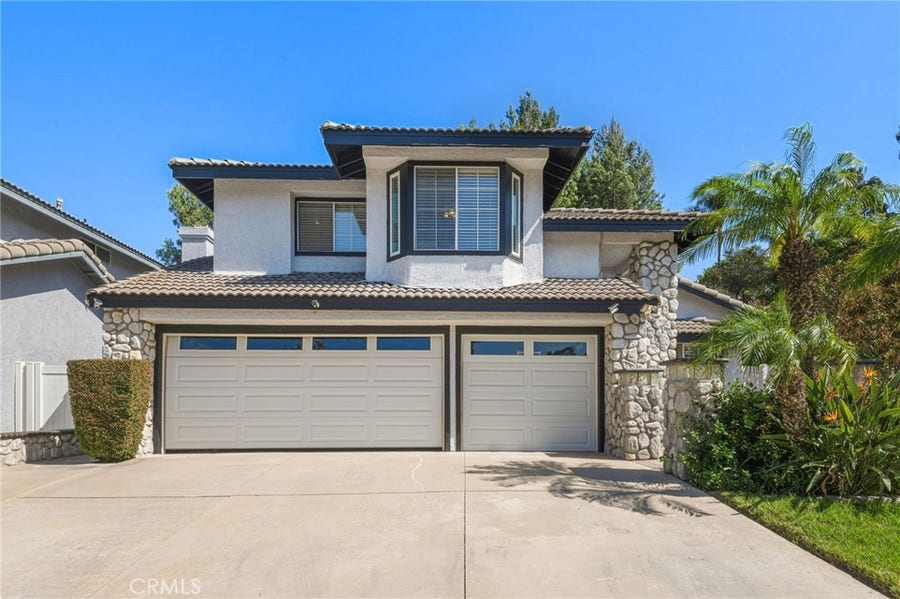 Property photo for 1251 Oakcrest Circle, Corona, CA
