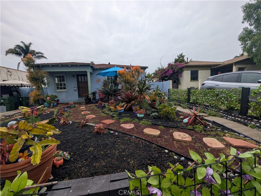 Property photo for 3771 Boise Avenue, Los Angeles, CA