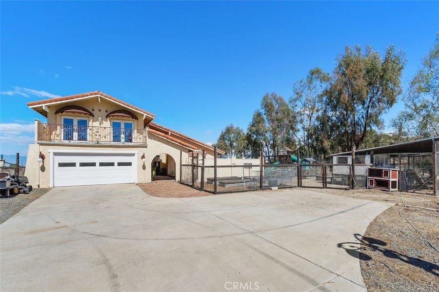 Property photo for 14740 Descanso Drive, Lake Mathews, CA