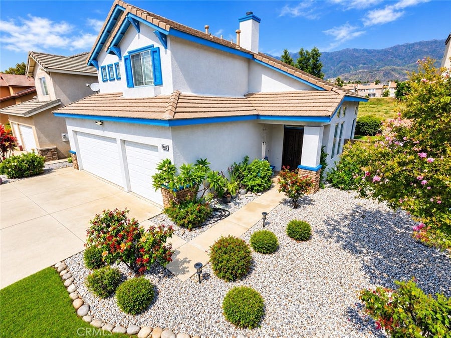 Property photo for 14842 Fox Ridge Drive, Fontana, CA
