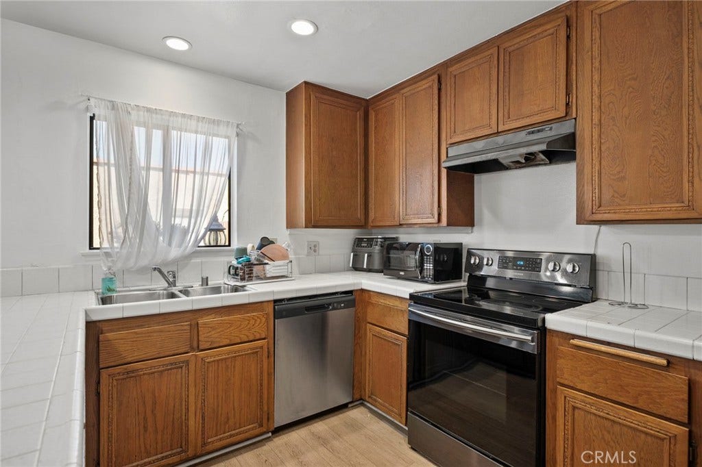 1406 Via Cortez, Placentia, CA 92870 1406 Via Cortez, Placentia, CA 92870