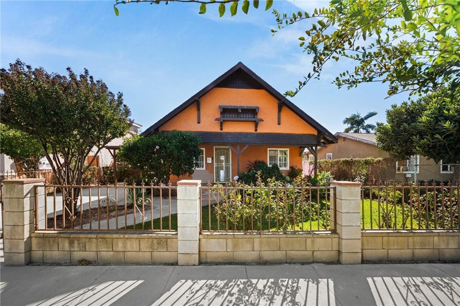 Property photo for 621 W Sunkist Street, Ontario, CA