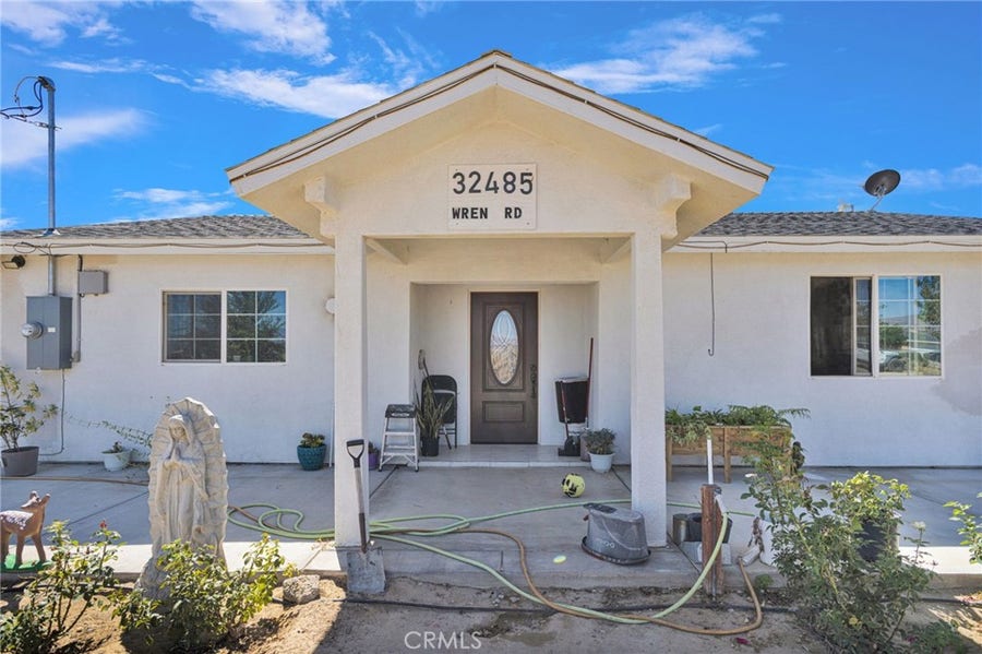 Property photo for 32485 Wren, Lucerne Valley, CA