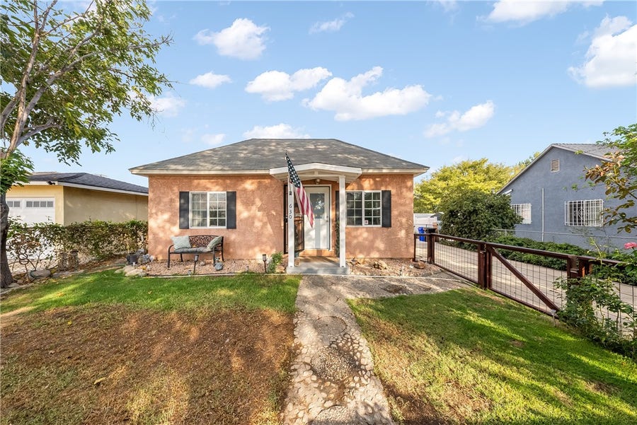 Property photo for 630 N 5th Avenue, Upland, CA