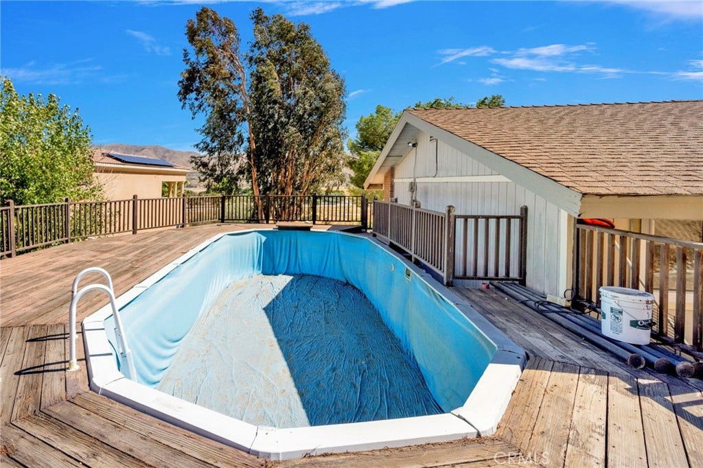 7402 Calpella, Hesperia, CA 92345 7402 Calpella, Hesperia, CA 92345