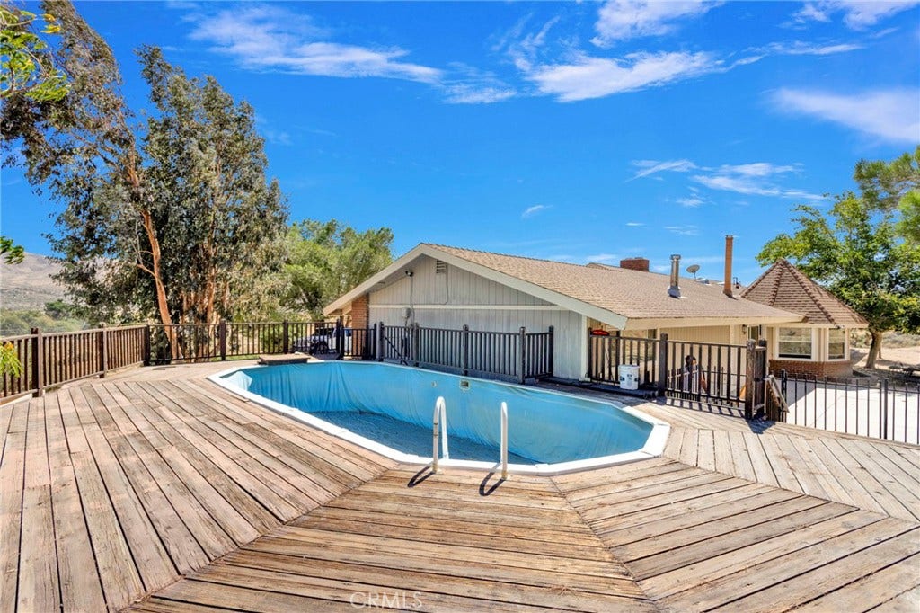 7402 Calpella, Hesperia, CA 92345 7402 Calpella, Hesperia, CA 92345