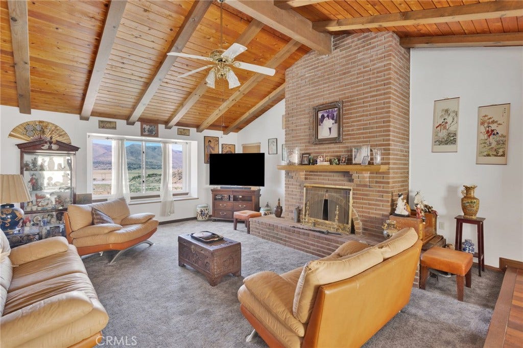 7402 Calpella, Hesperia, CA 92345 7402 Calpella, Hesperia, CA 92345