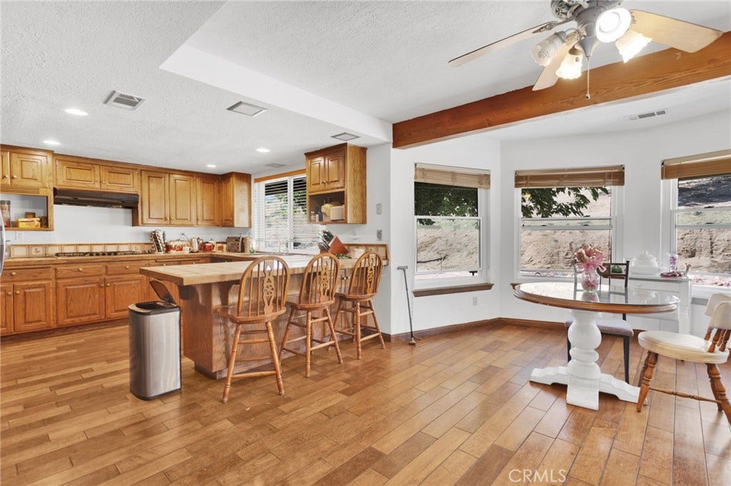 7402 Calpella, Hesperia, CA 92345 7402 Calpella, Hesperia, CA 92345