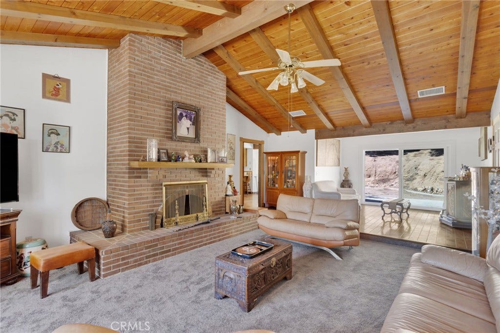 7402 Calpella, Hesperia, CA 92345 7402 Calpella, Hesperia, CA 92345