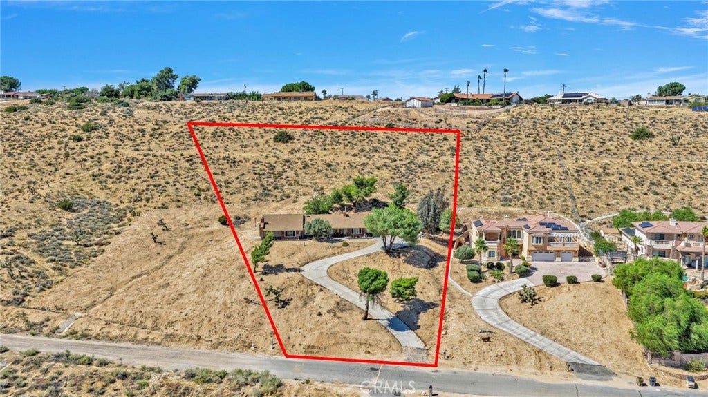 7402 Calpella, Hesperia, CA 92345 7402 Calpella, Hesperia, CA 92345