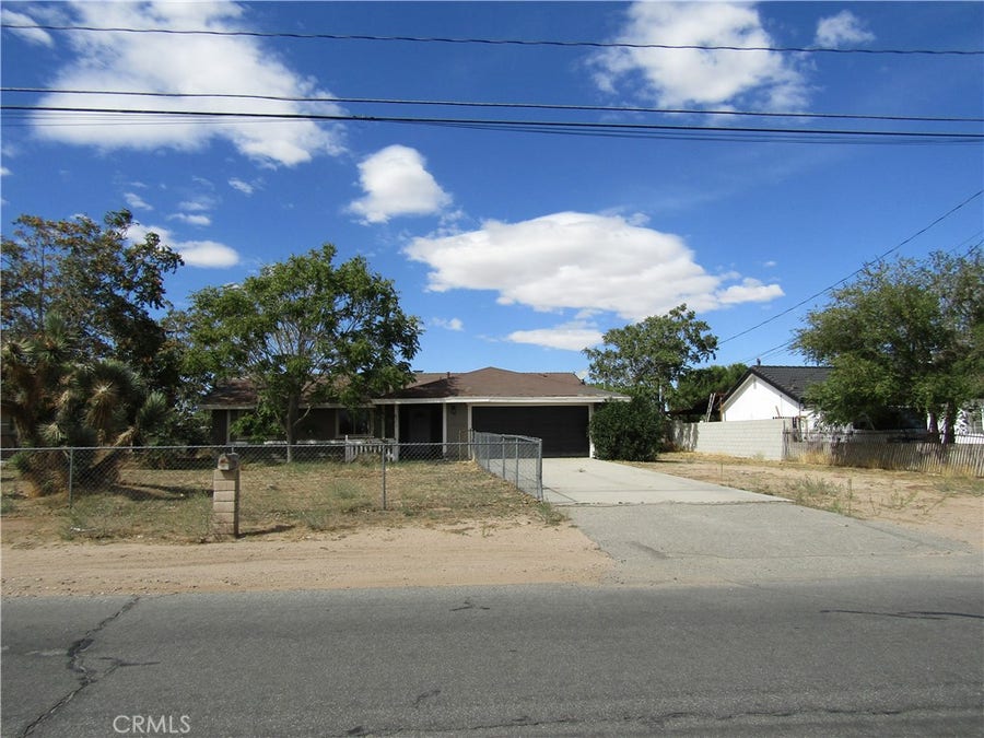 Property photo for 9282 Hickory, Hesperia, CA