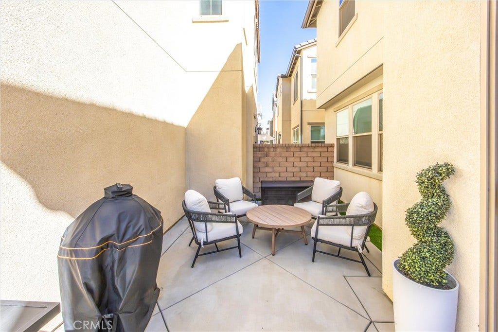 7442 Desert Holly, Chino, CA 91708 7442 Desert Holly, Chino, CA 91708