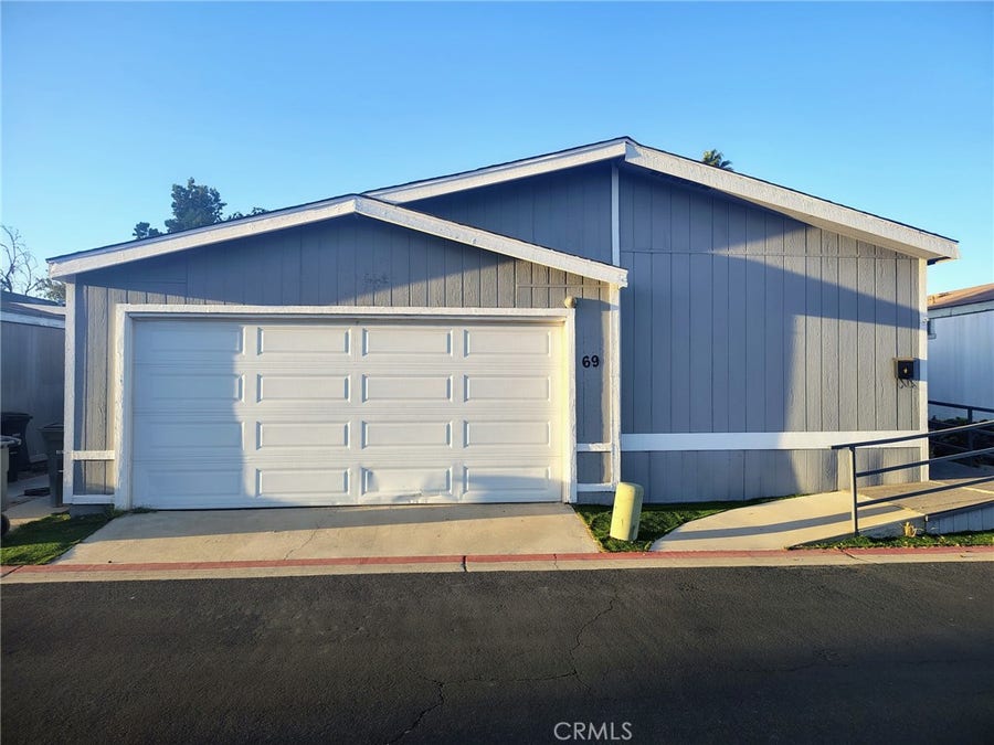 Property photo for 80 E Dawes St, #69, Perris, CA