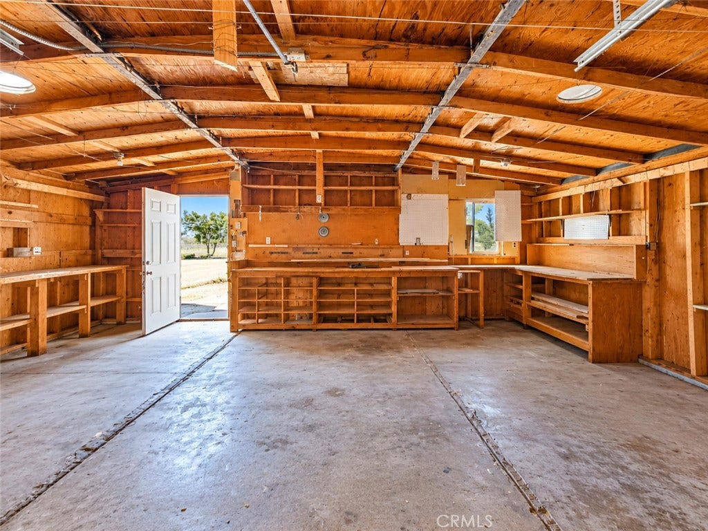 32461 Morse Lane, Lucerne Valley, CA 92356 32461 Morse Lane, Lucerne Valley, CA 92356
