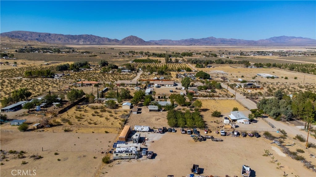 32461 Morse Lane, Lucerne Valley, CA 92356 32461 Morse Lane, Lucerne Valley, CA 92356