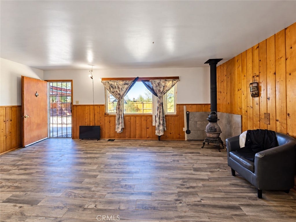 32461 Morse Lane, Lucerne Valley, CA 92356 32461 Morse Lane, Lucerne Valley, CA 92356