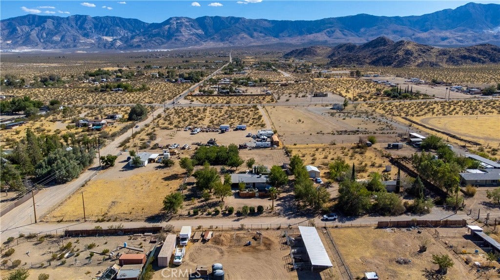32461 Morse Lane, Lucerne Valley, CA 92356 32461 Morse Lane, Lucerne Valley, CA 92356