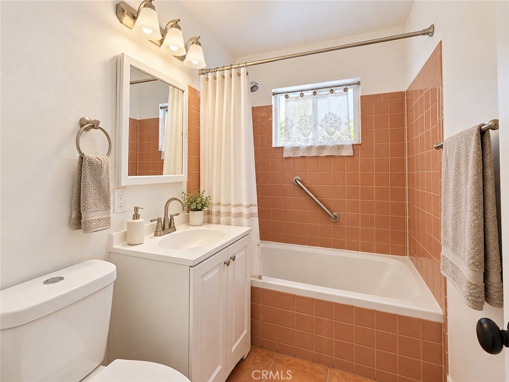 32461 Morse Lane, Lucerne Valley, CA 92356 32461 Morse Lane, Lucerne Valley, CA 92356